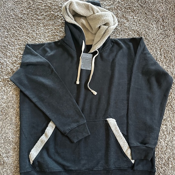 NWT Vintage wash hoodie - Picture 2 of 4